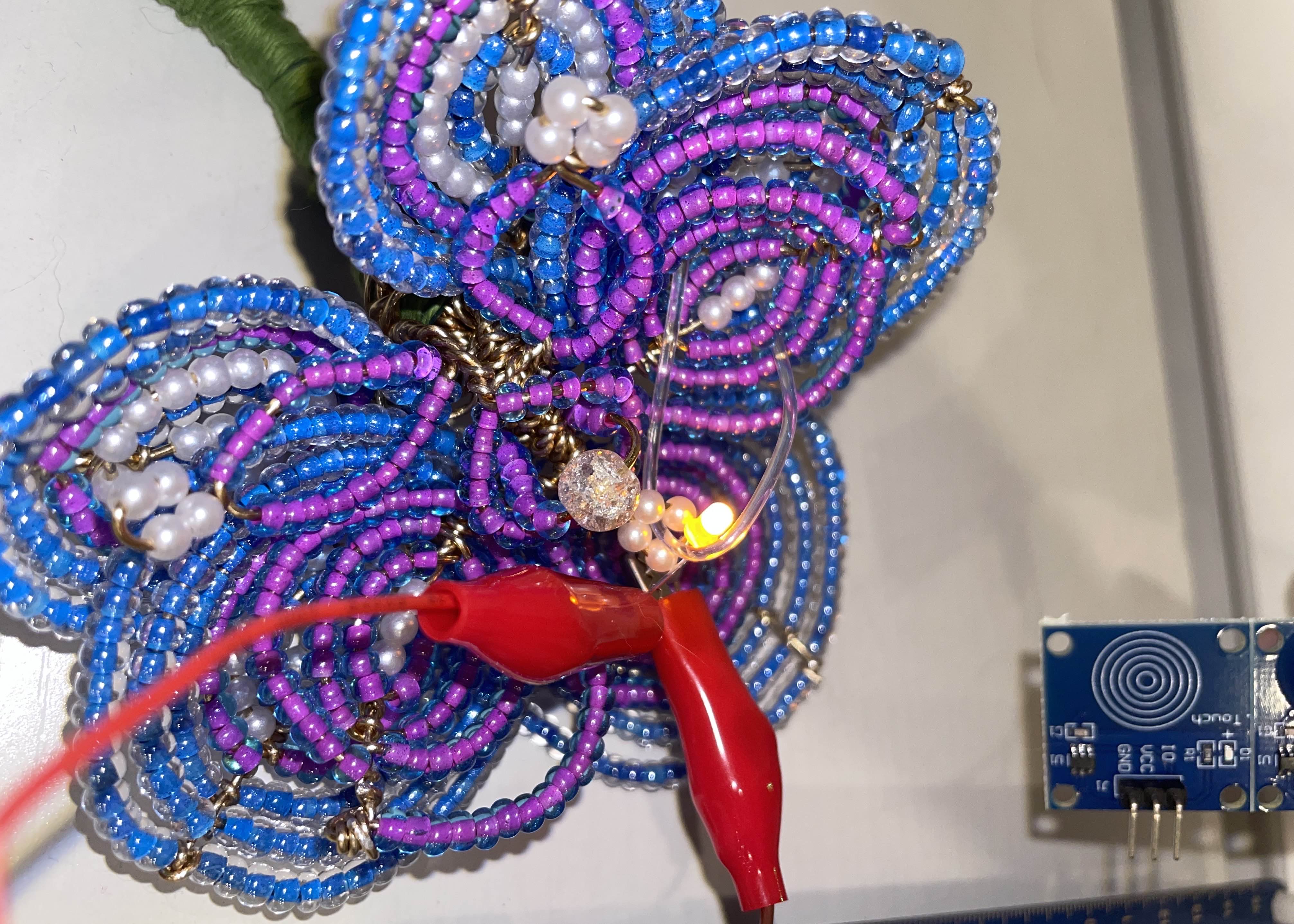 Close-up of Fiber Optic Cable Performance with Flash